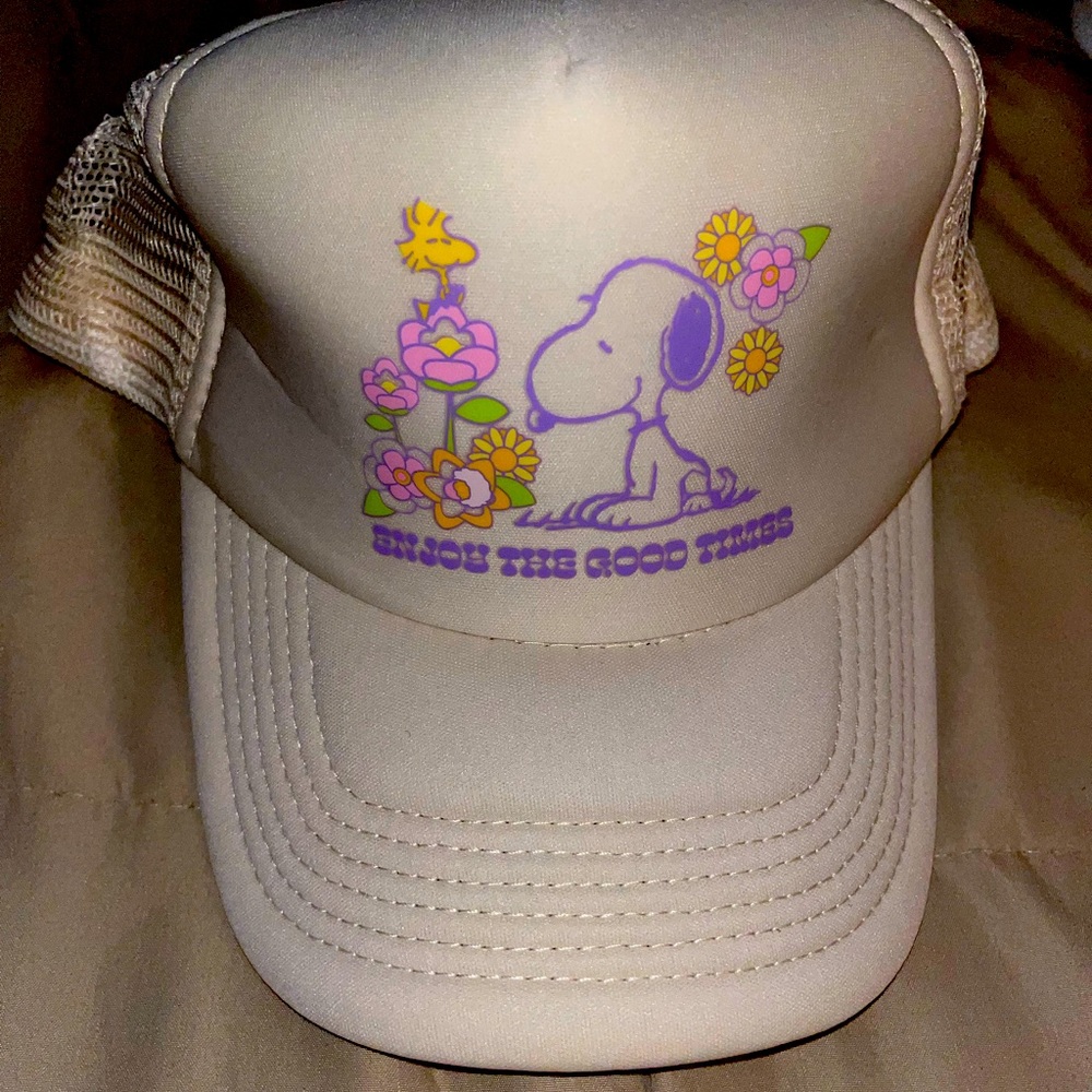 Snoopy Trucker Hat